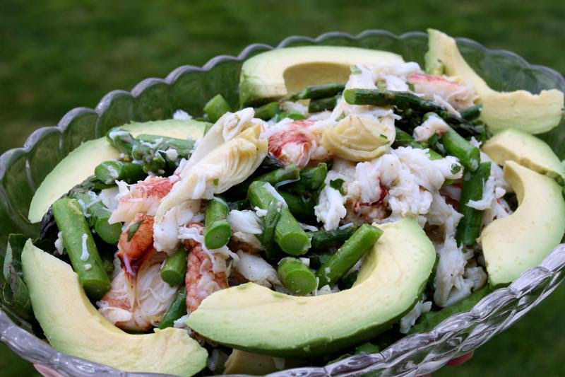 Asparagus Crab Salad with Lemon Vinaigrette – OlympiaSeafood